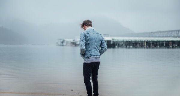 知らないと損する？フリーランスが知っておくべき源泉徴収の基礎知識